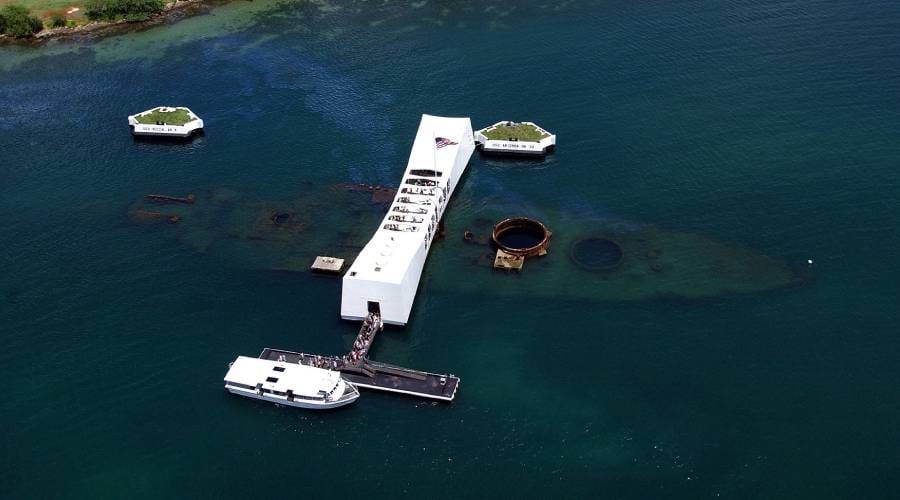 USS Arizona Memorial, Pearl Harbor, Hawaii - WWII Memorial